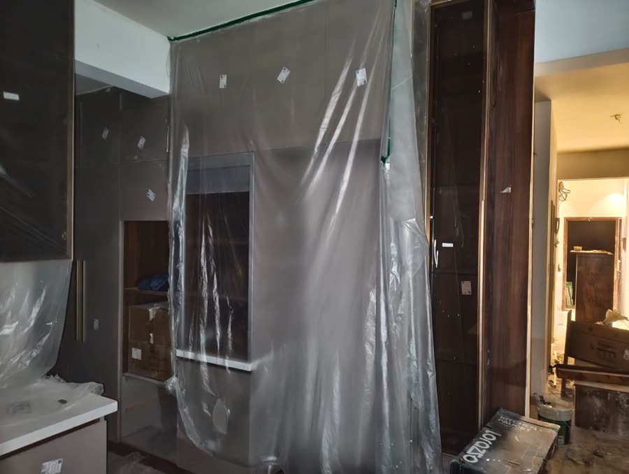 Wardrobe units protected during finishing